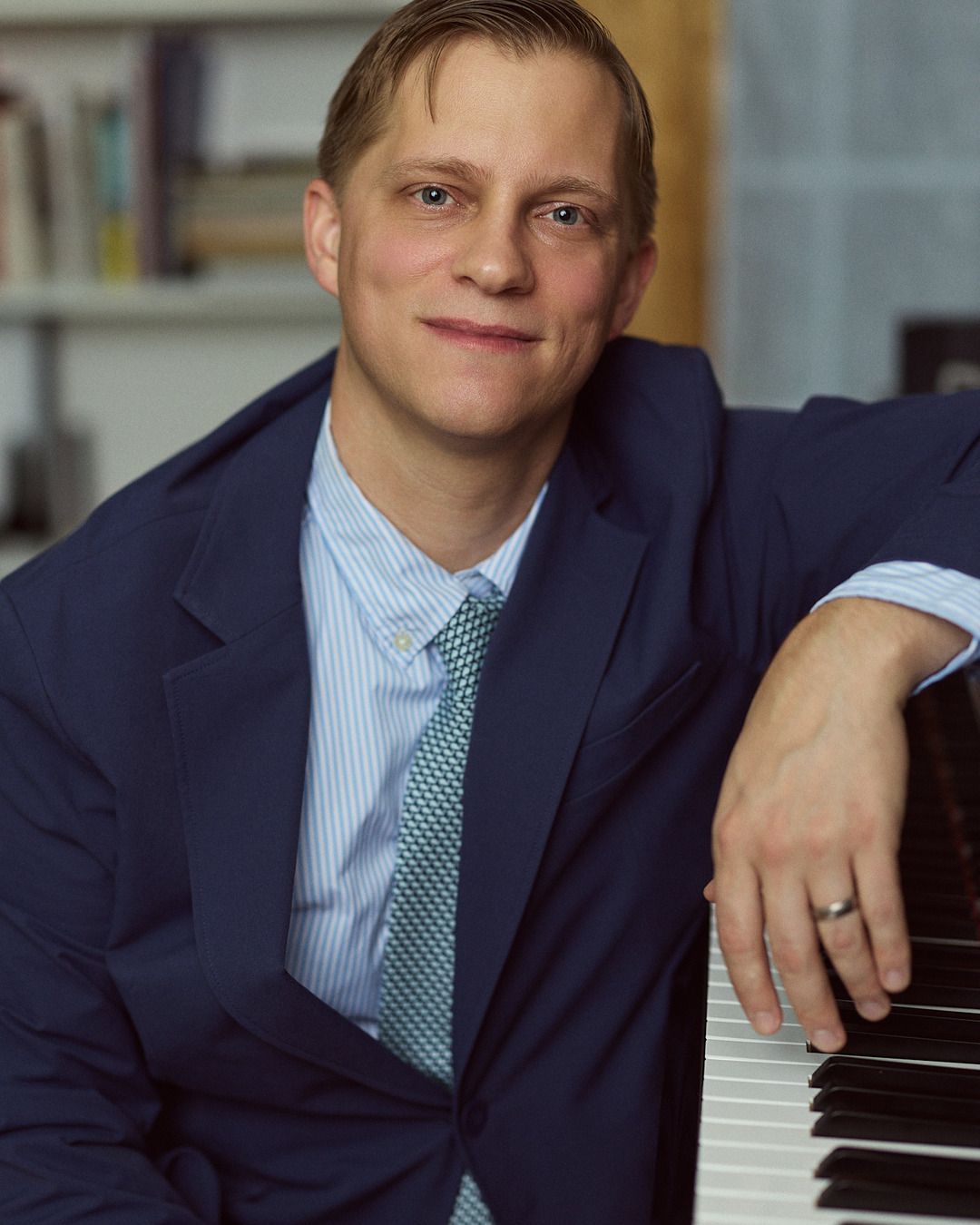 Joe Infurchia, close portrait at the piano